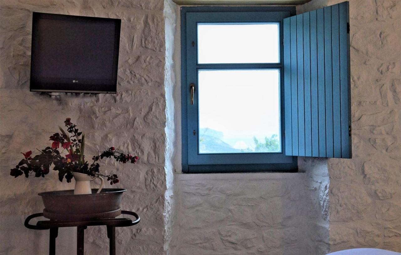 Lithos Stone Suites Areopoli Exterior foto