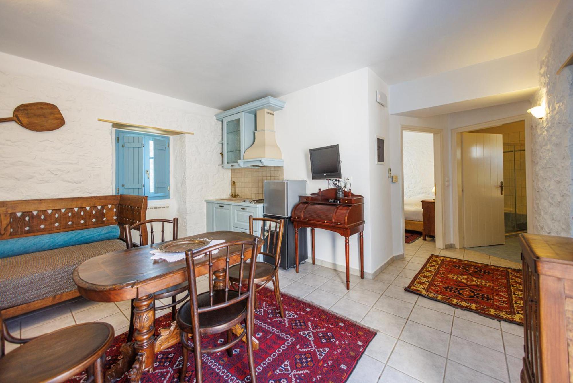 Lithos Stone Suites Areopoli Habitación foto