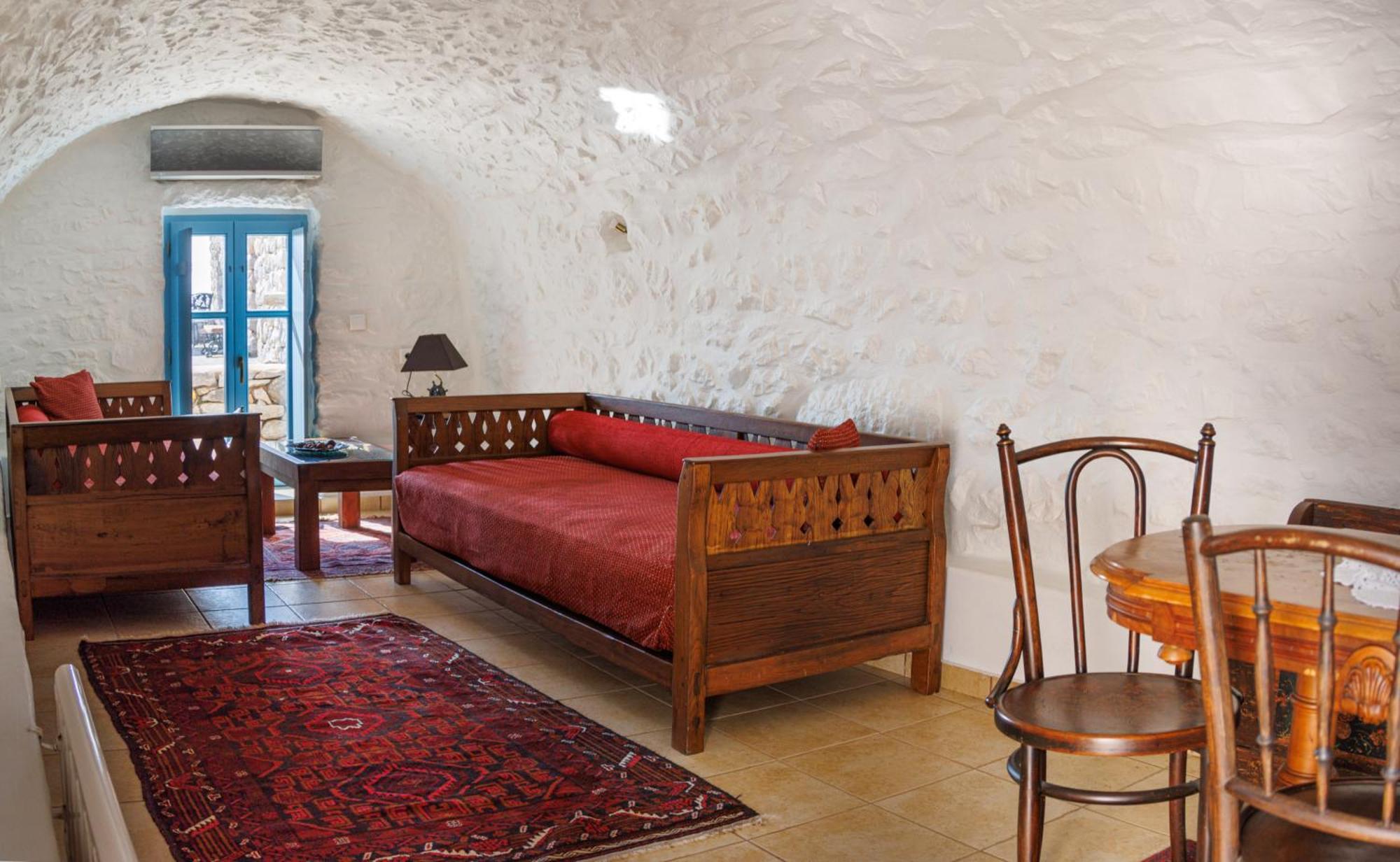 Lithos Stone Suites Areopoli Habitación foto